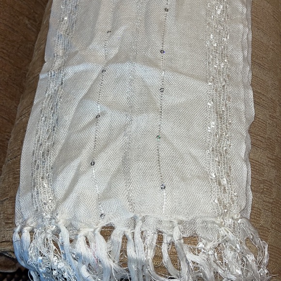 Ivory scarf with silver sequins and tassels Dressy 70” long by 16” wide - Picture 5 of 5